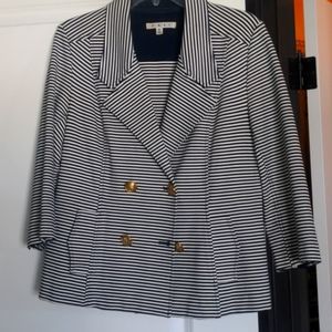 Cabi, Life Jacket, size Medium, navy blue & white